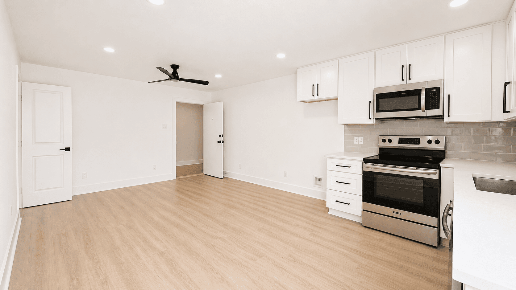 1510 W Jefferson Blvd — photo 8