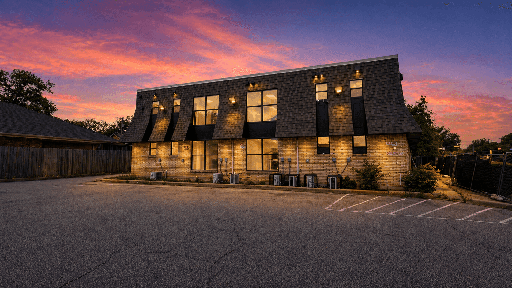 1510 W Jefferson Blvd