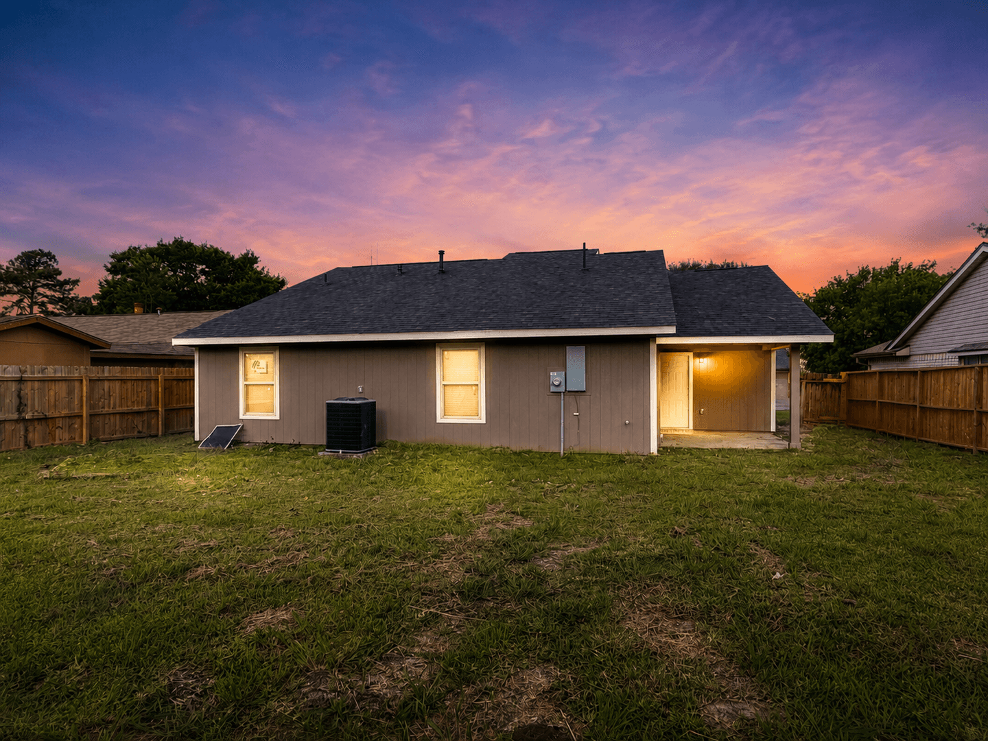 6023 Heatherbrook Dr — photo 10