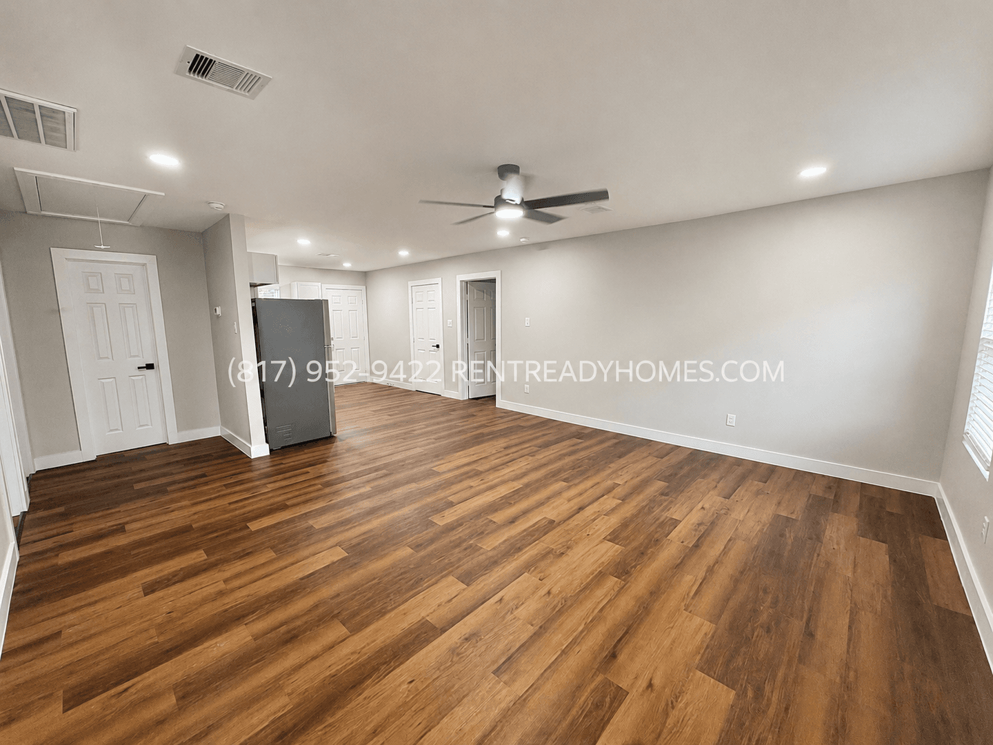 1104 Sunset Dr — photo 4