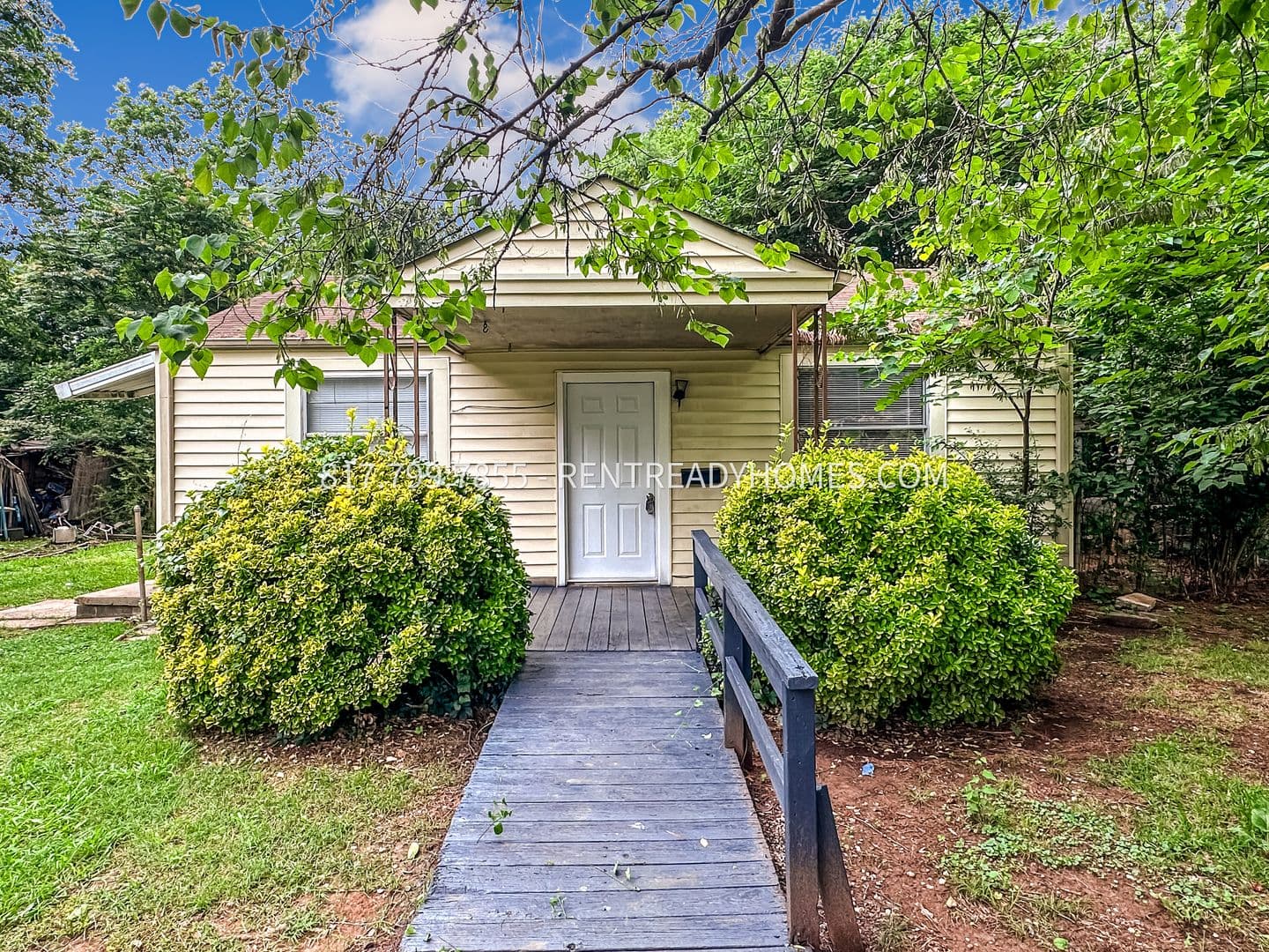 1316 Rayfield Dr — photo 1