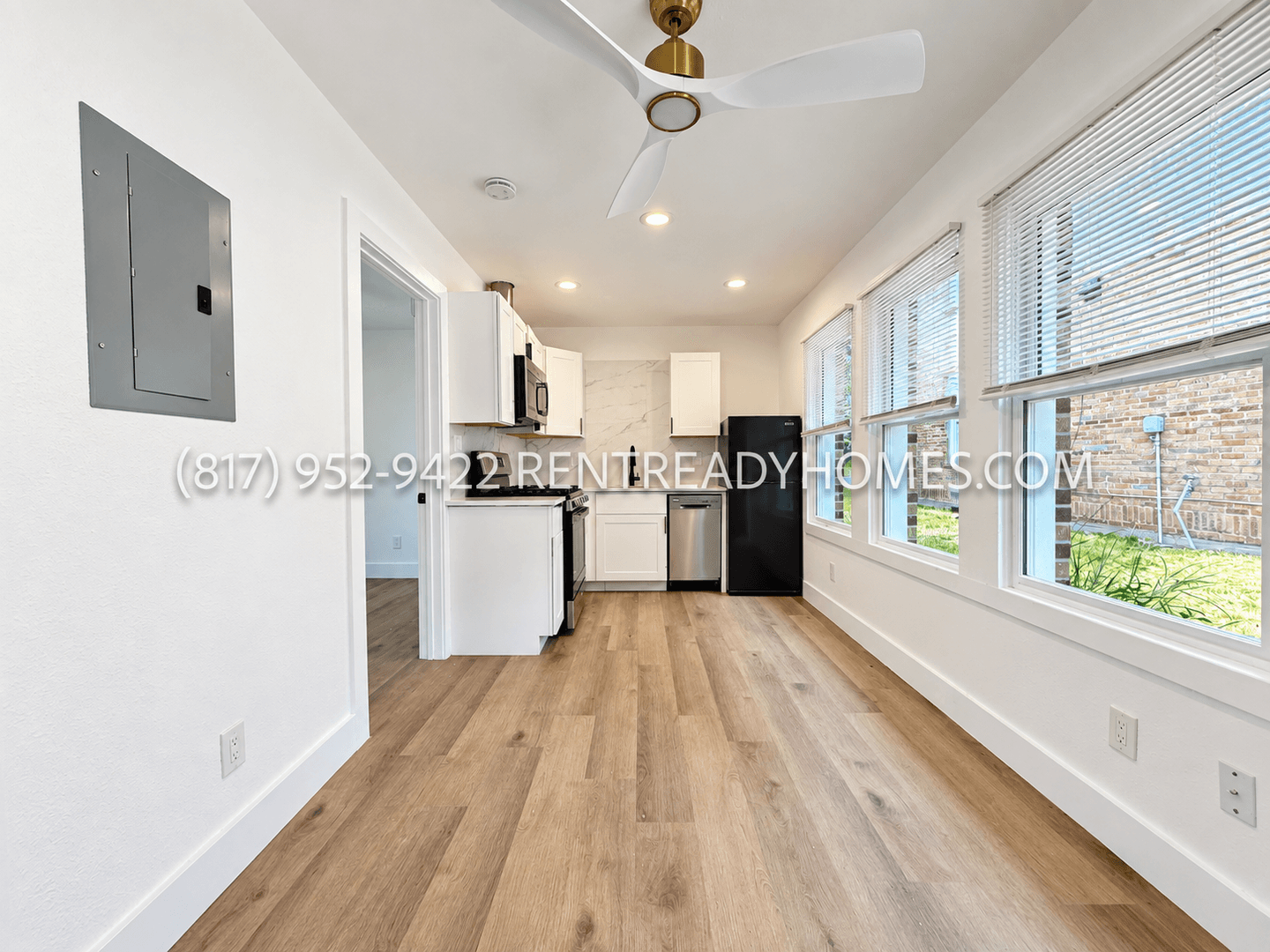 104 S Windomere Ave - 109 — photo 5