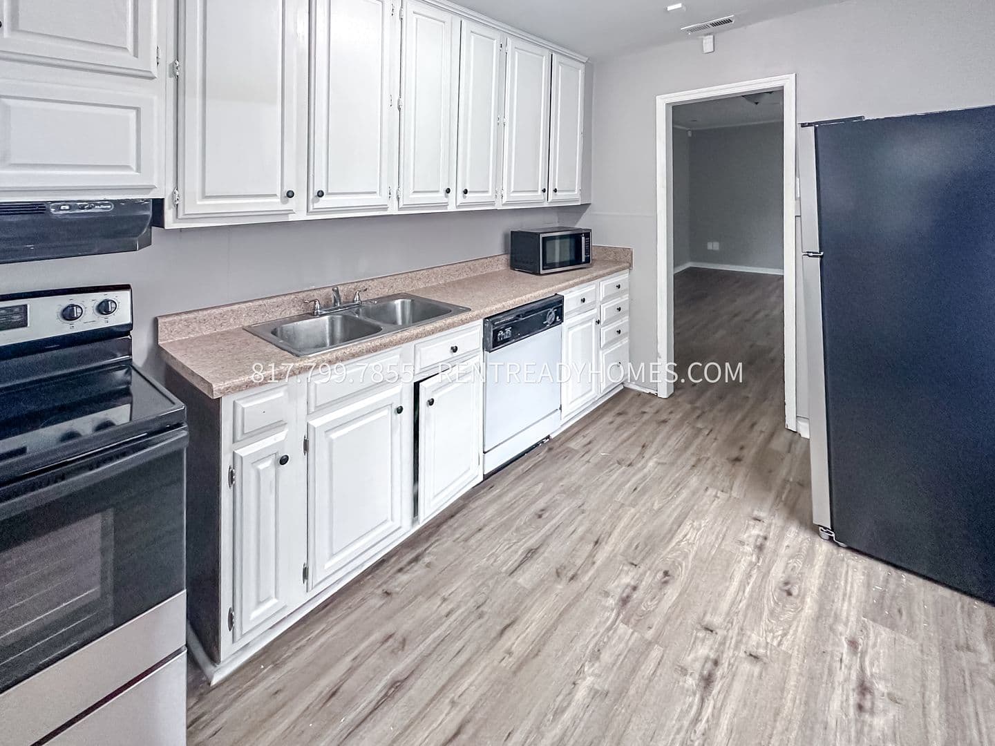 1316 Rayfield Dr — photo 3