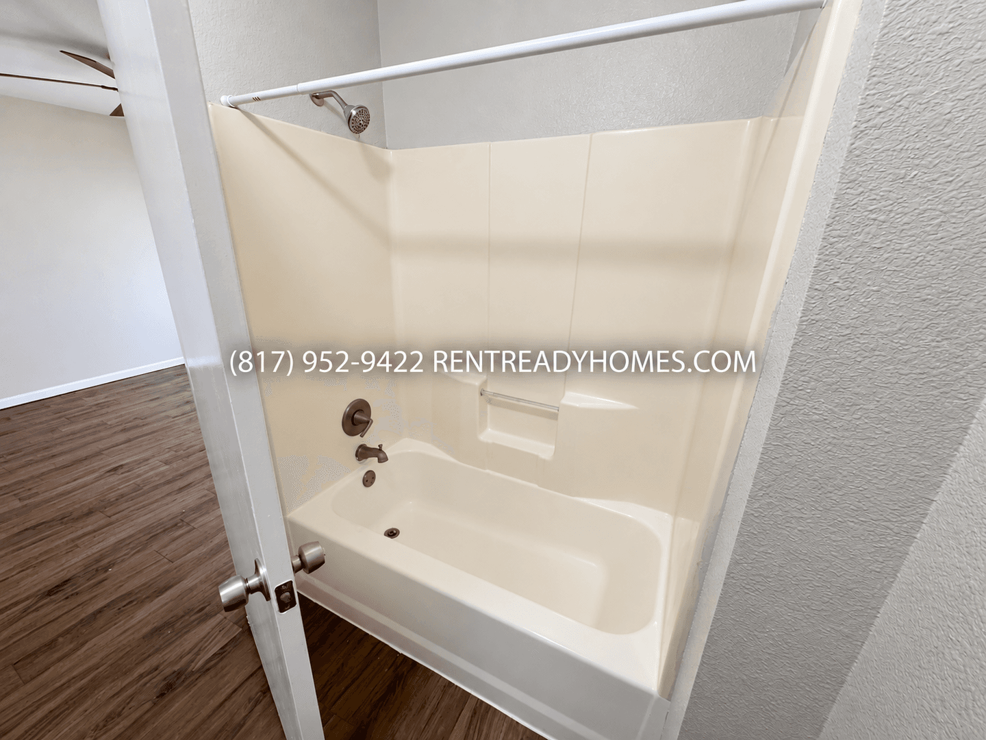 860 Potomac Dr — photo 13