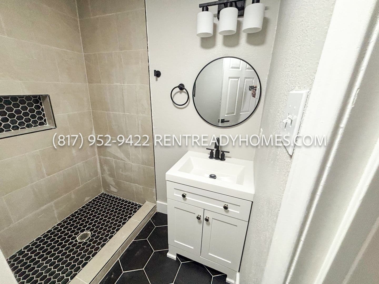 404 Oak St — photo 16