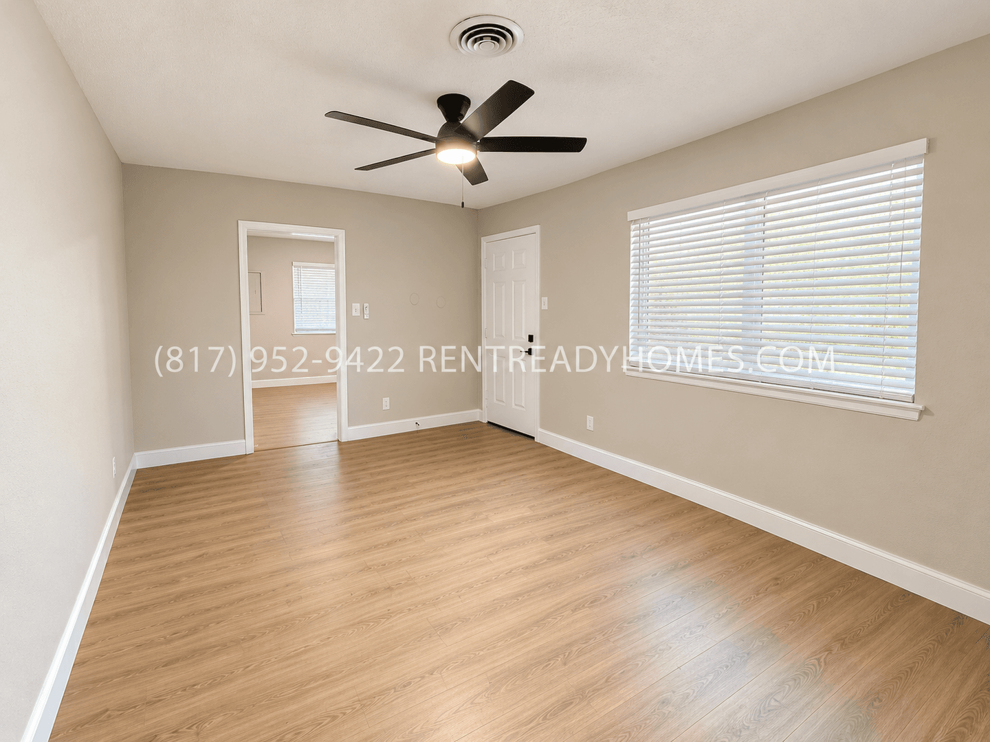 806 N Center St, — photo 8
