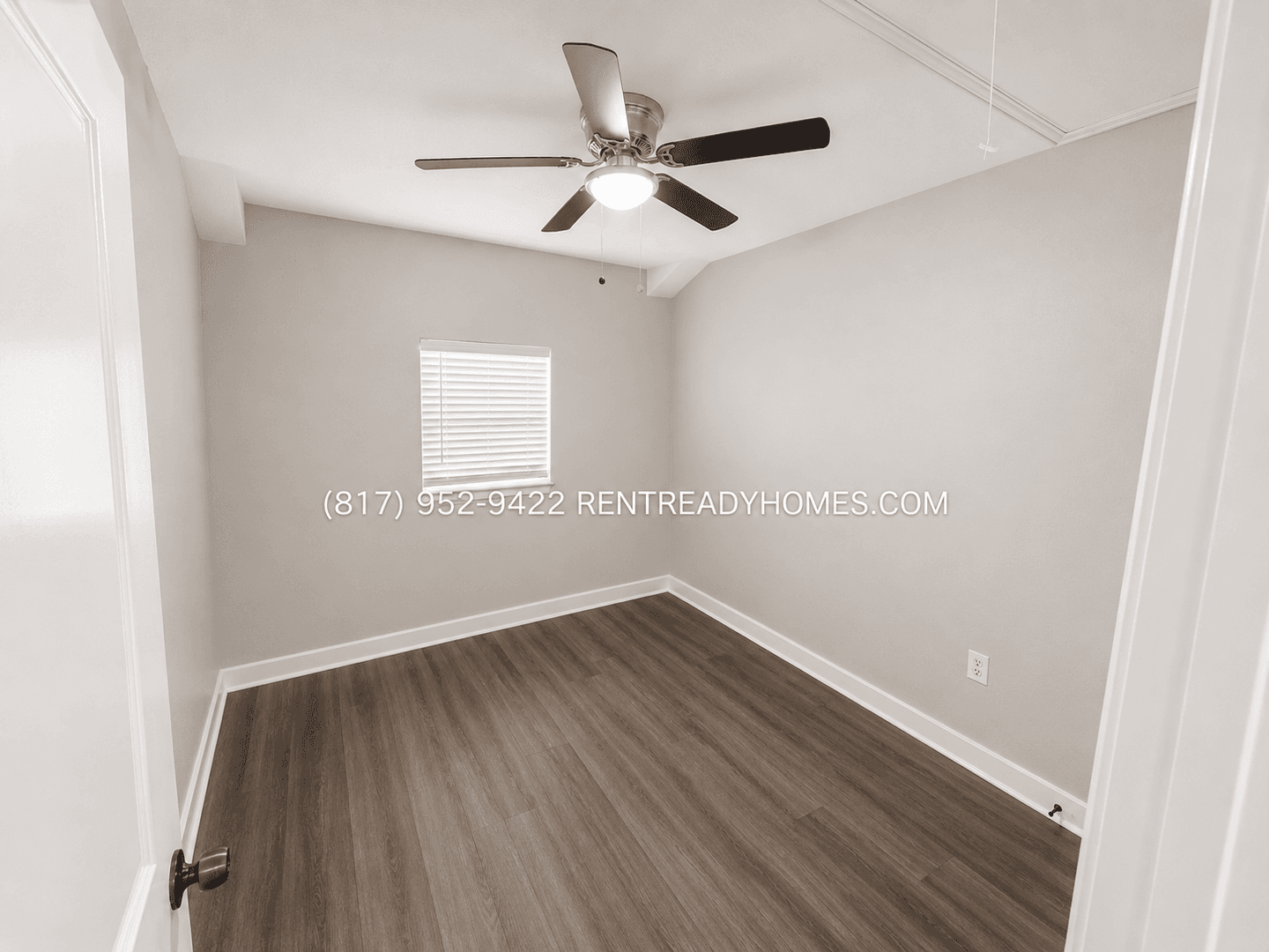 903 Progreso Dr — photo 8