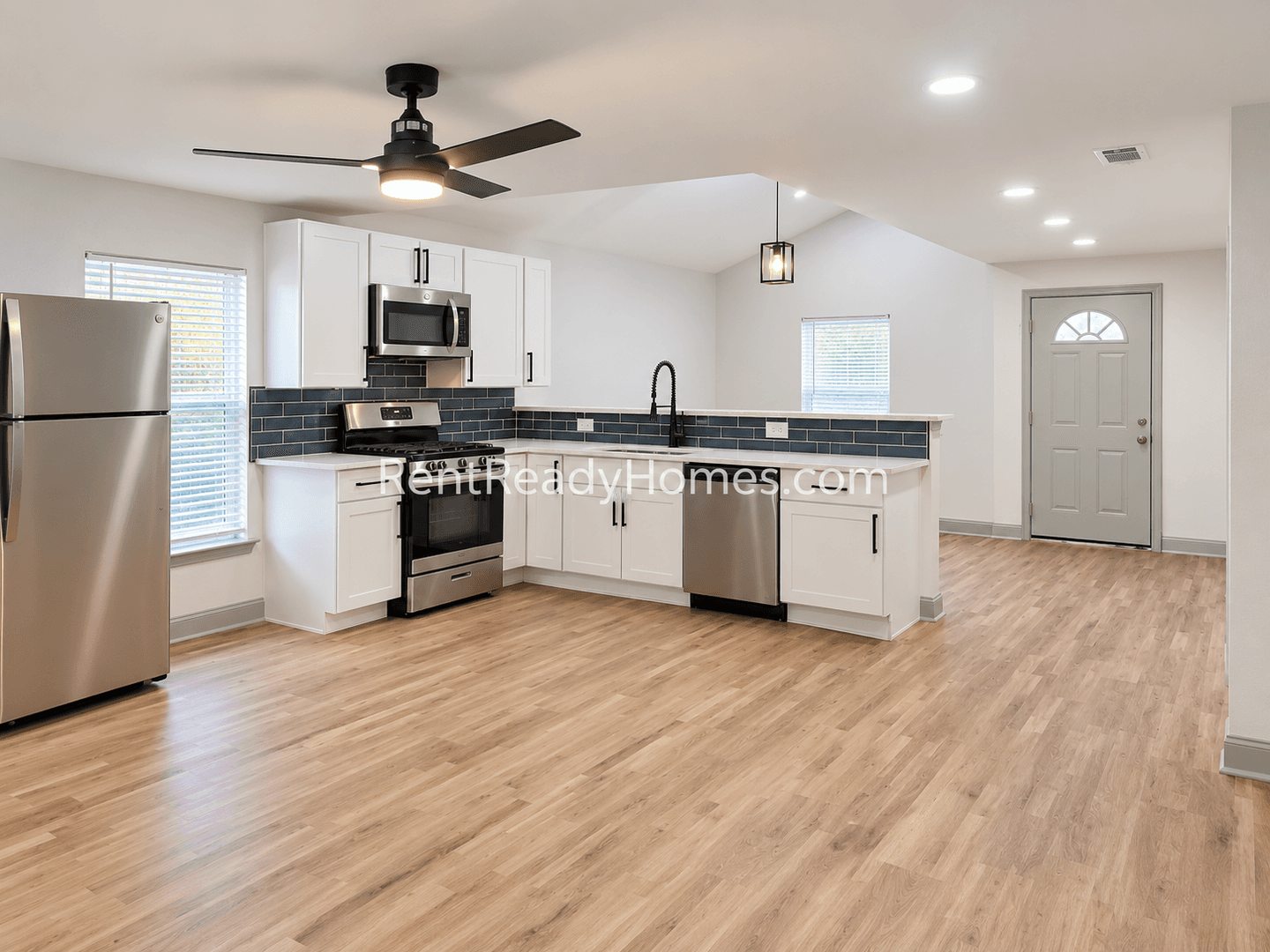 959 Woods Ave Unit A — photo 4