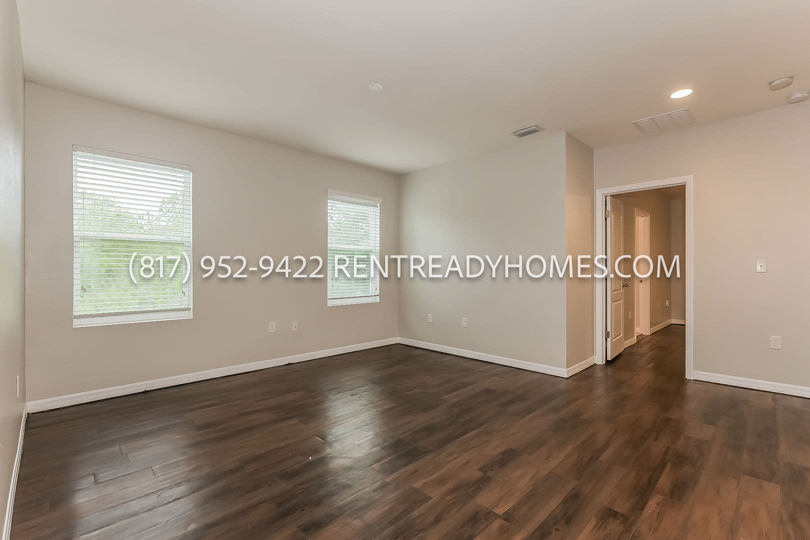 3943 Claybrook Dr — photo 6