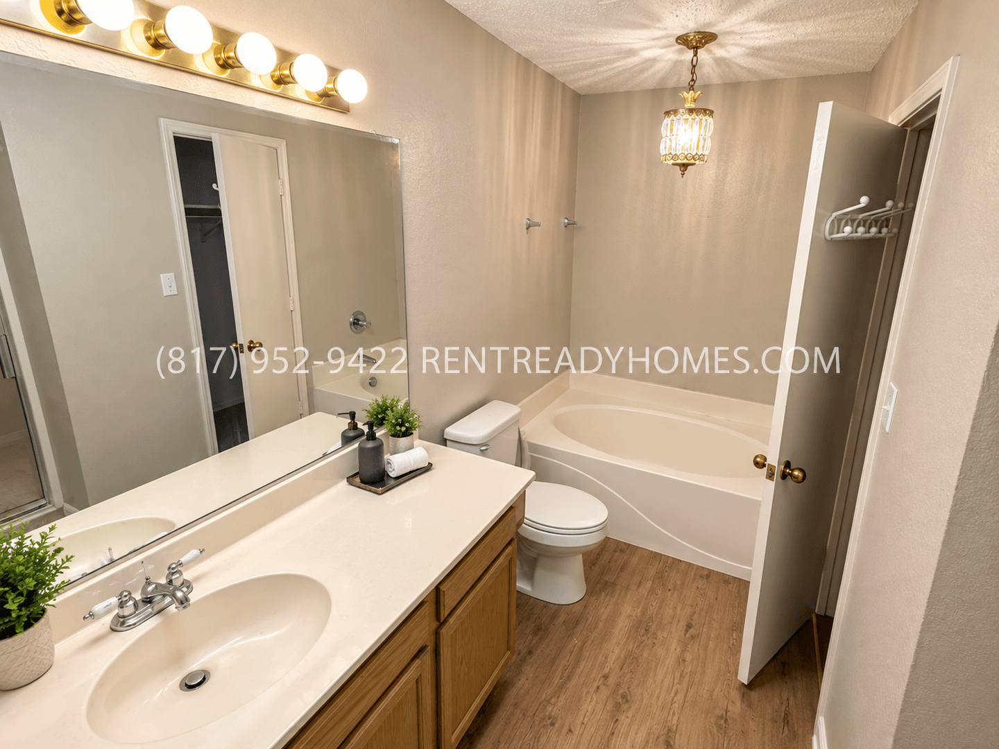 208 Oak Meadow Ln. — photo 8