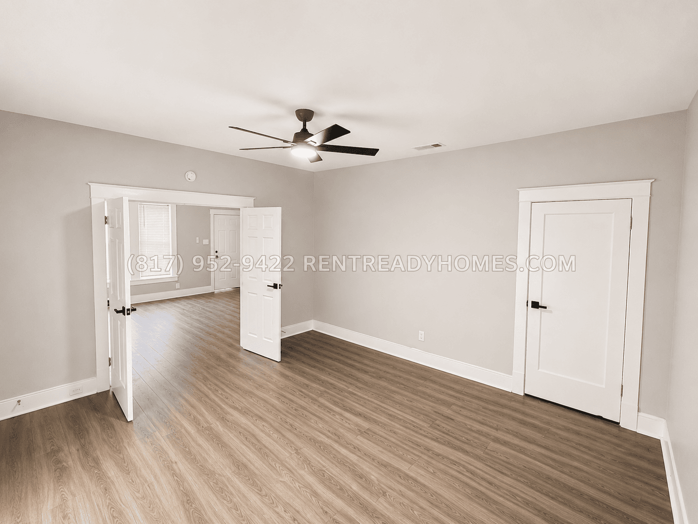 1022 E Allen Ave — photo 3