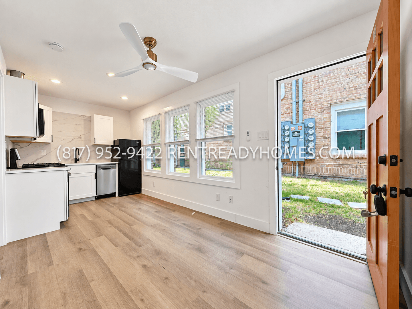 104 S Windomere Ave - 109 — photo 4