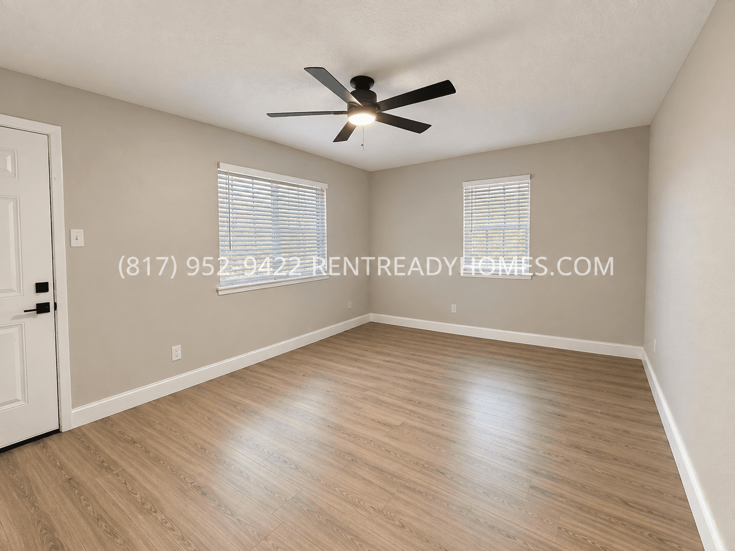 806 N Center St, — photo 6