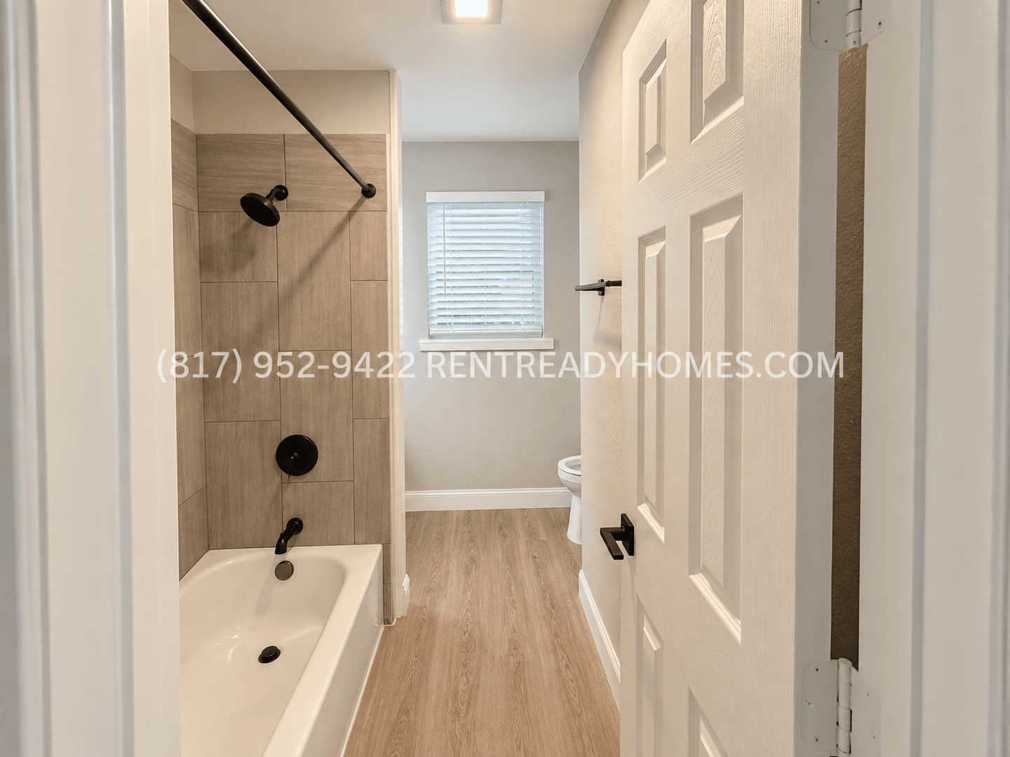 806 N Center St, — photo 9
