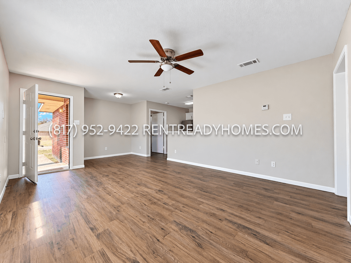 860 Potomac Dr — photo 3