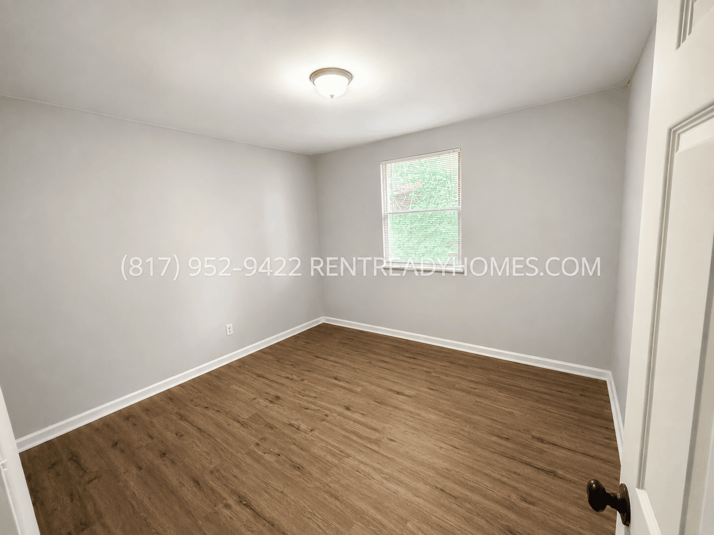 1420 Rayfield Dr — photo 8