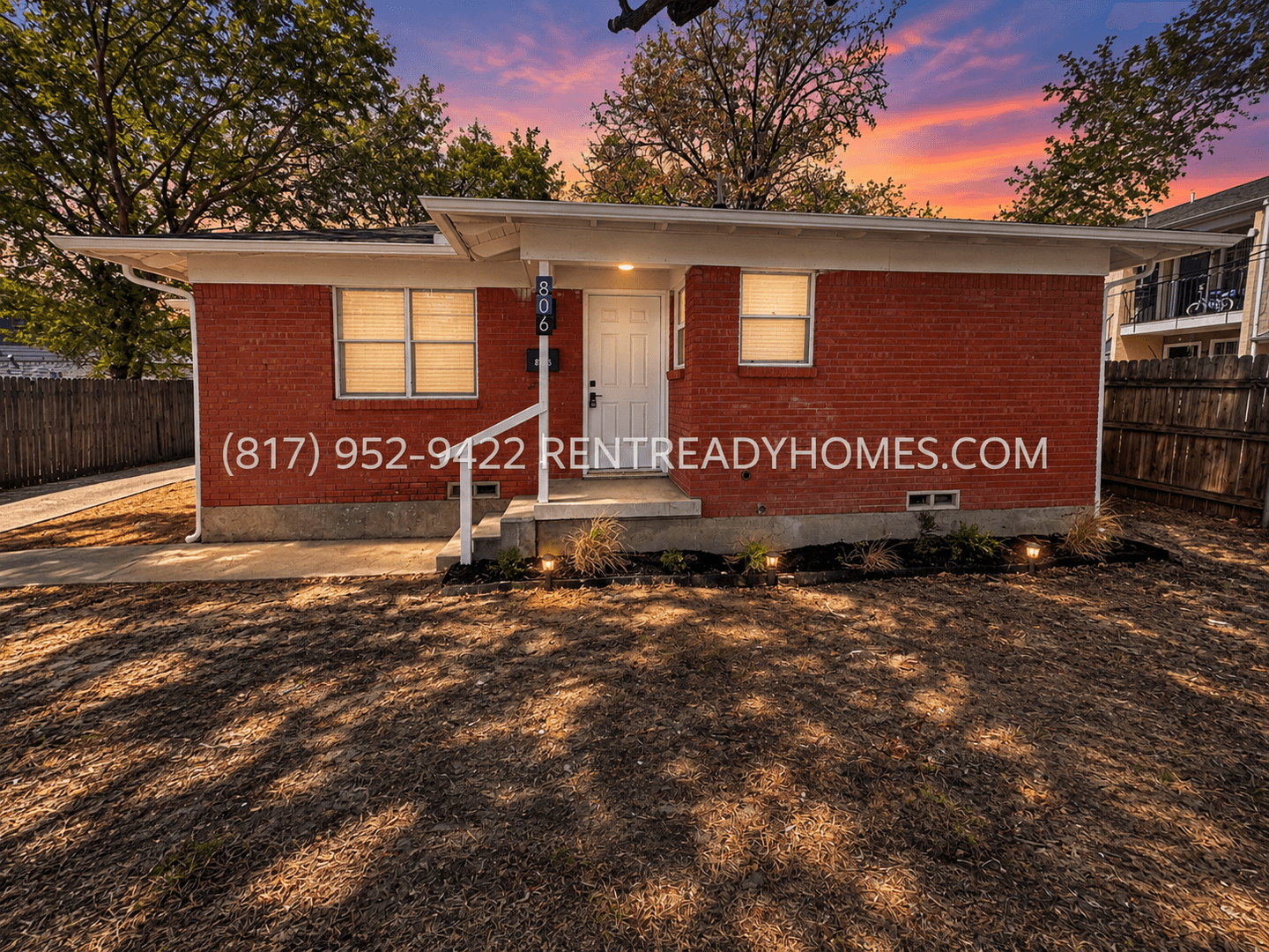 806 N Center St, — photo 4